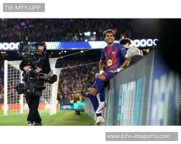 亲友介入球员生涯的双刃剑现象梅西亚马尔吉格斯案例分析